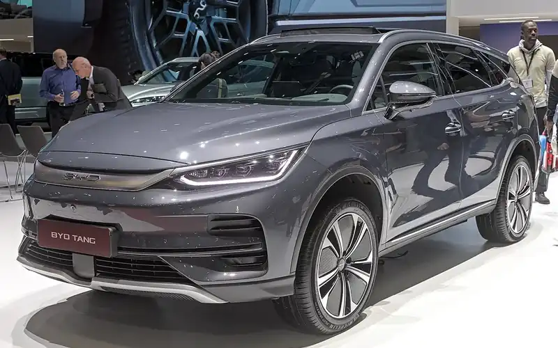 BYD Tang en renting: foto del modelo