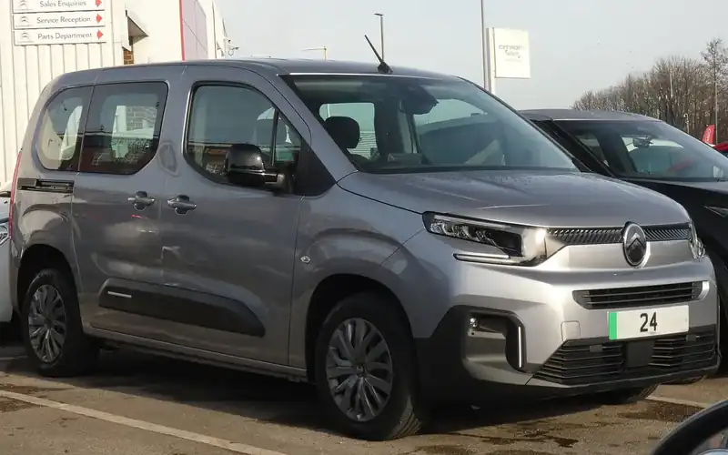 Citroën ë-Berlingo en renting: foto del modelo