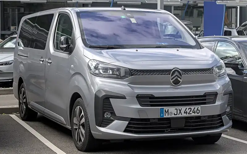 Citroën SpaceTourer en renting: foto del modelo