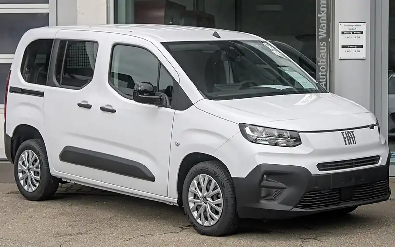 Fiat Doblò en renting: foto del modelo