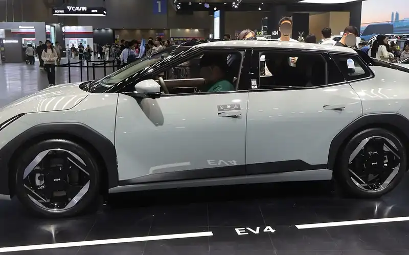 Kia EV4 en renting: foto del modelo
