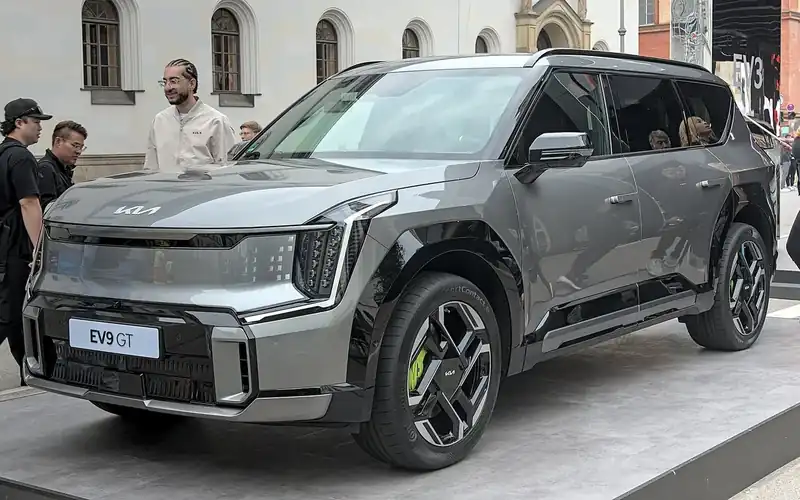 Kia EV9 en renting: foto del modelo