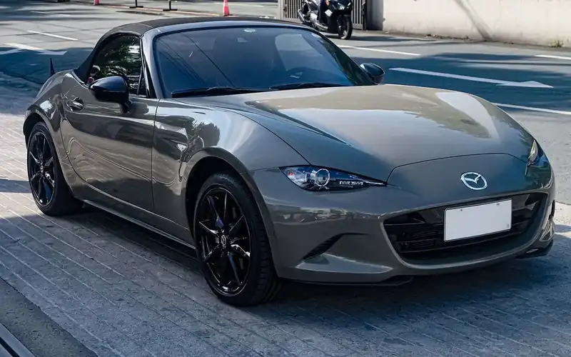 Mazda MX-5 ND en renting: foto del modelo