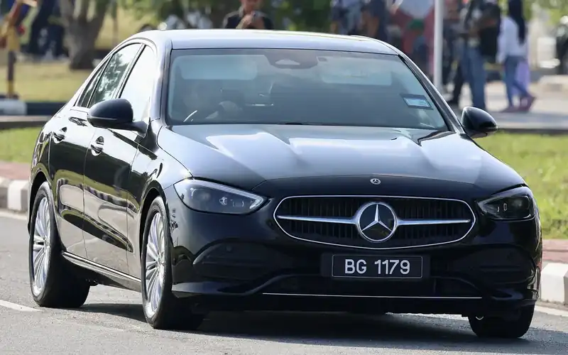 Mercedes-Benz C-Class W206 en renting: foto del modelo