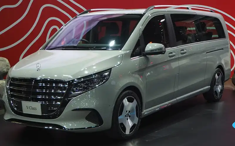 Mercedes-Benz V-Class en renting: foto del modelo