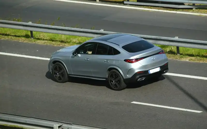Mercedes-Benz GLC Coupé C254 en renting: foto del modelo