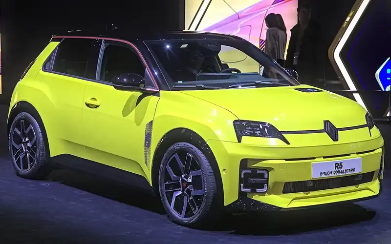 Renault 5 E-Tech en renting: foto del modelo