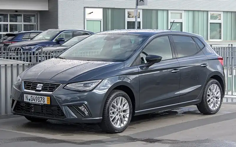 Seat Ibiza en renting: foto del modelo