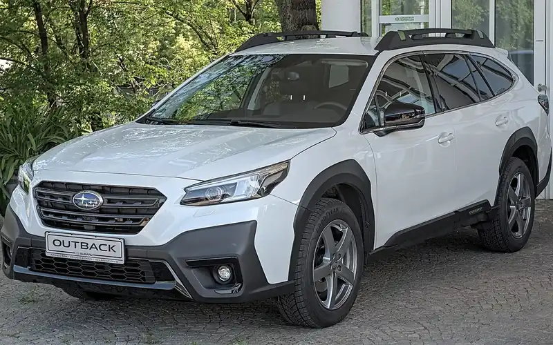 Subaru Outback en renting: foto del modelo