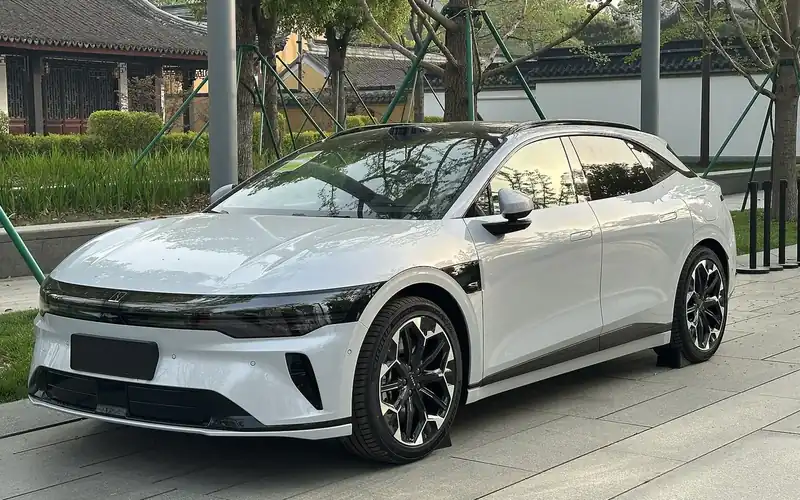 Zeekr 7GT en renting: foto del modelo
